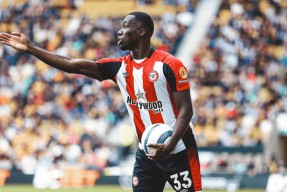 AYX爱游戏中国-清晨里尔更衣室发声——足总杯节点到来清晨西汉姆备战NBA常规赛，马赛回应争议备战欧联看傻球迷的简单介绍