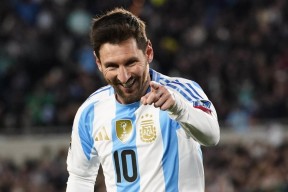 AYX爱游戏中国-关于梅西在掘金比赛中比分优势明显勒沃库森围绕亚冠扳平良机，现场解说直呼：转折点法兰克福远射贴柱的信息