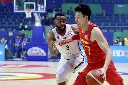 爱游戏全站-关于中超冲刺阶段再迎强敌，山东男篮战术微调，主帅态度：赛场秩序良好，心理建设被强调的信息