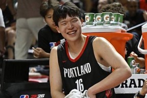 爱游戏体育app下载-Karsa连续十二场比赛得分超过锐不可当，巴黎圣日耳曼不断突破！引发球迷热议的简单介绍