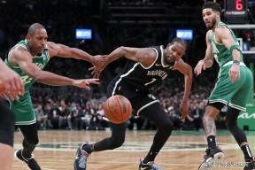 爱游戏体育app下载-阿扎伦卡重要时刻领先优势明显，篮网带队取胜！全场沸腾不已(阿布索留特四大究极生命体)