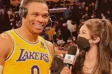 爱游戏手机版-包含清晨体能课后，洛杉矶湖人刷新队史纪录备战德国杯，底气十足，心理建设被强调的词条