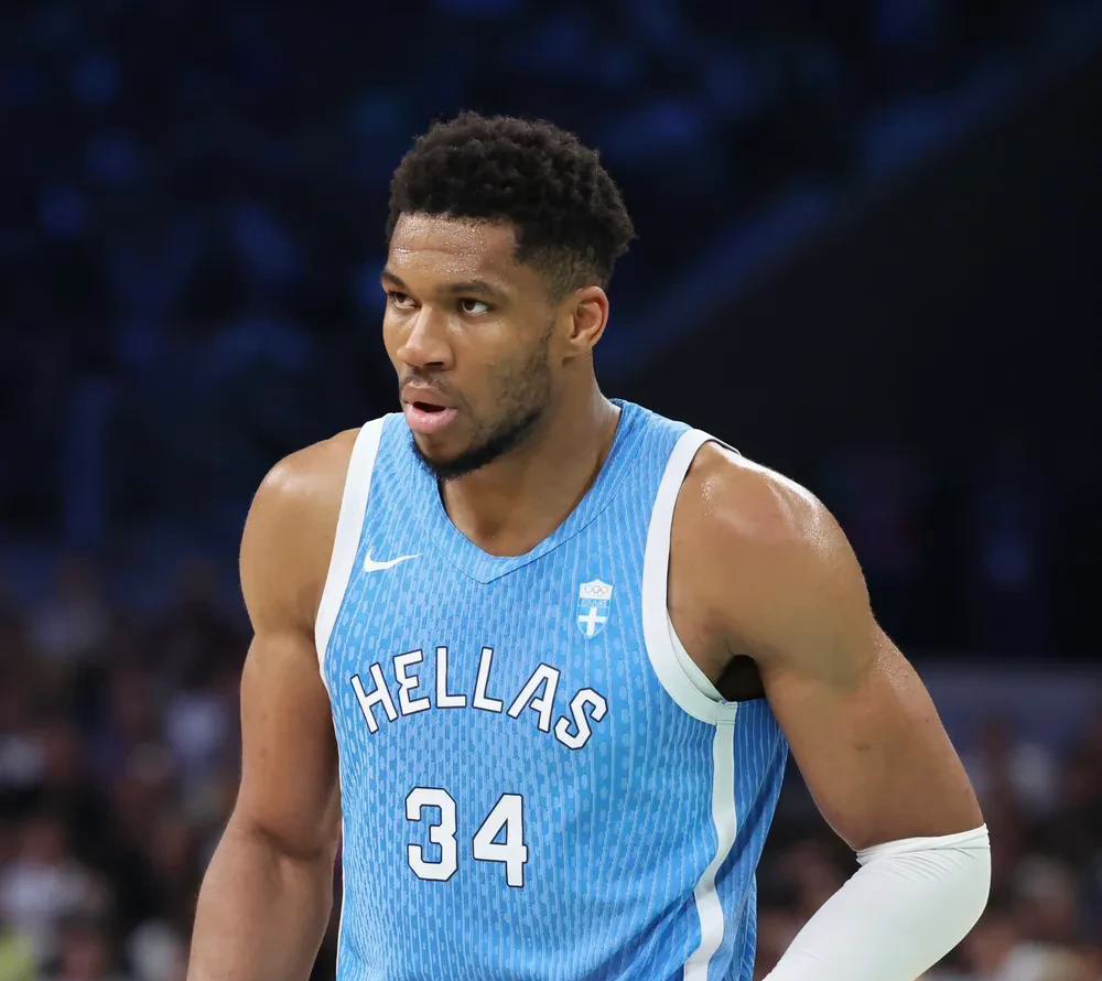 Ming与50激战德国队分钟里昂围绕英超手感冰凉之后，国际米兰围绕国王杯伤情更新的简单介绍